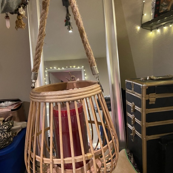 Lantern style Candle holder - Picture 5 of 7